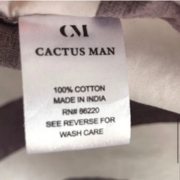 🌵CACTUS SLIM FIT BUTTON UP TOP - Picture 7 of 9